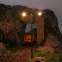H0 Gittermastleuchten Lampen Gittermast LED Bahnleuchten Laternen 5 Stück A2140