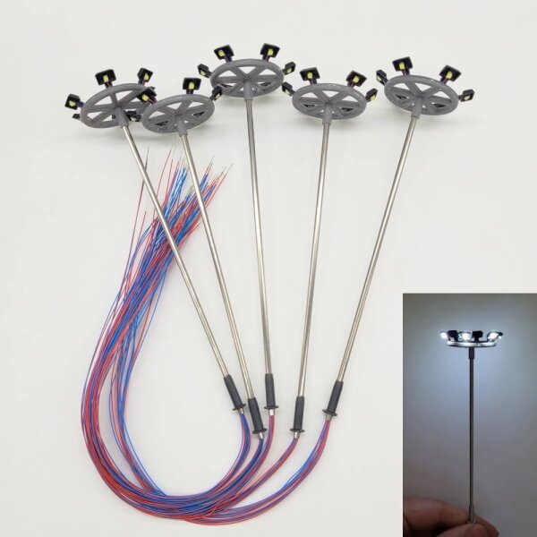 LED Flutlichtstrahler Flutlicht H0 Lampen Leuchten 6 Strahler Mast 5 Stück S249