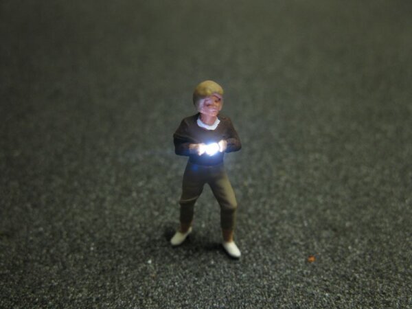 Figuren LED Beleuchtung 1:87 H0 Fotograf Radfahrer Motorroller beleuchtet Fotograf Junge Frau