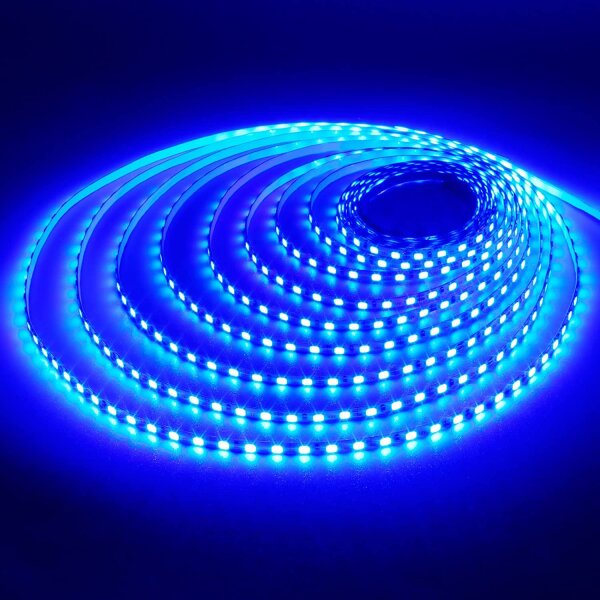 LED Beleuchtung 100cm blau nur 4mm schmal Licht Häuser Waggons RC