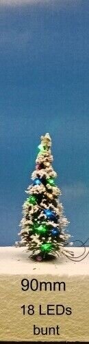 Weihnachtsbaum LED Lichterkette bunt beleuchtet Tanne Schnee 65 bis 135mm H0 TT 90mm bunte LEDs Schneetanne