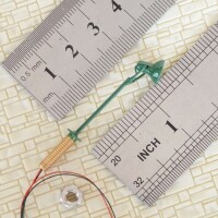LED Flutlichtstrahler Flutlicht H0 TT Strahler mit Mast Fassadenstrahler 5 Stück Grün